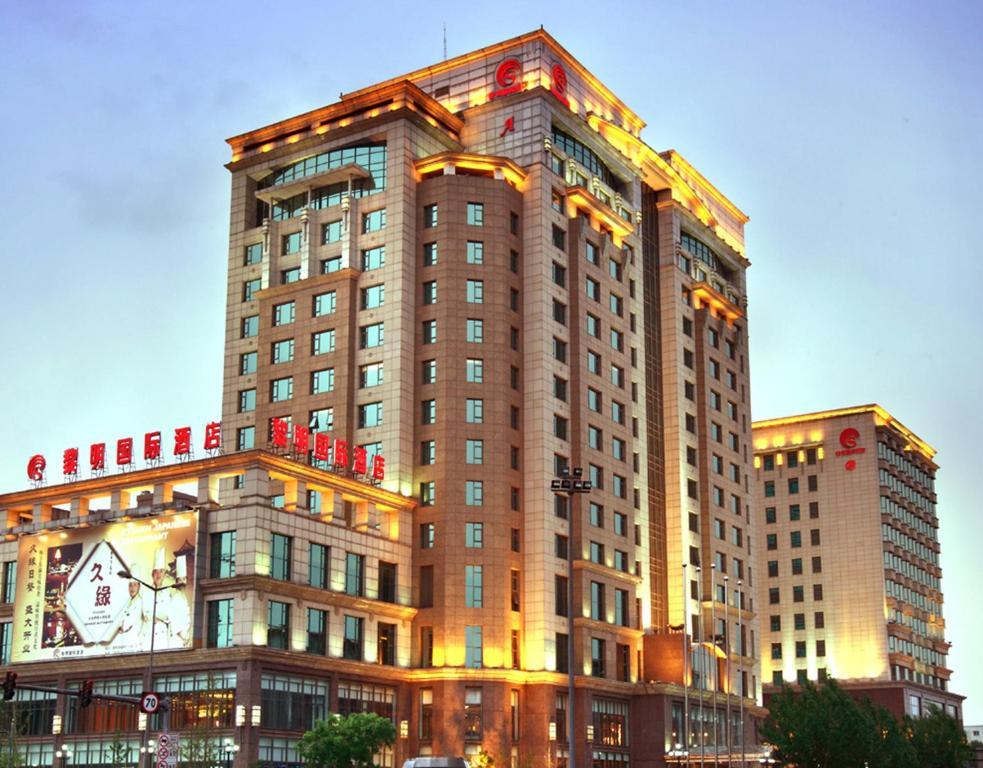 Sunrise International Hotel Shenyang Exterior photo